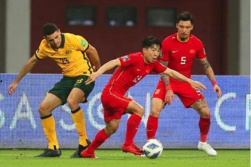 国足中场爆料最新消息是真的吗,最新消息真实性揭秘  第1张